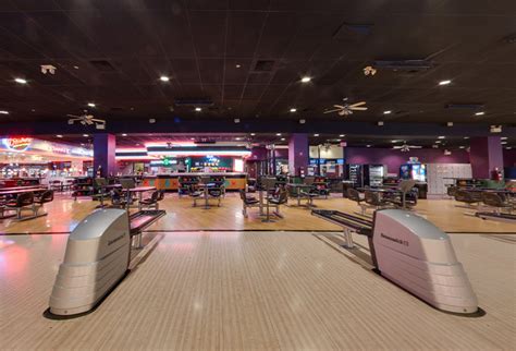 cliff castle casino bowling alley